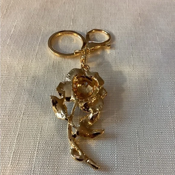 Rose Rhinestone Keychain - Picture 2 of 2